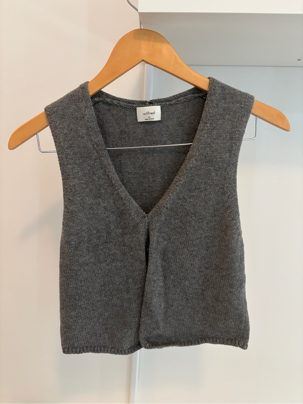 Aritzia Basque Knit sweater Vest